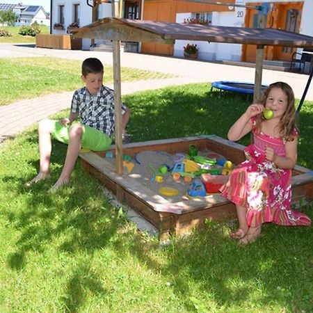 Apartmenthaus Troetschler Weilheim Esterno foto